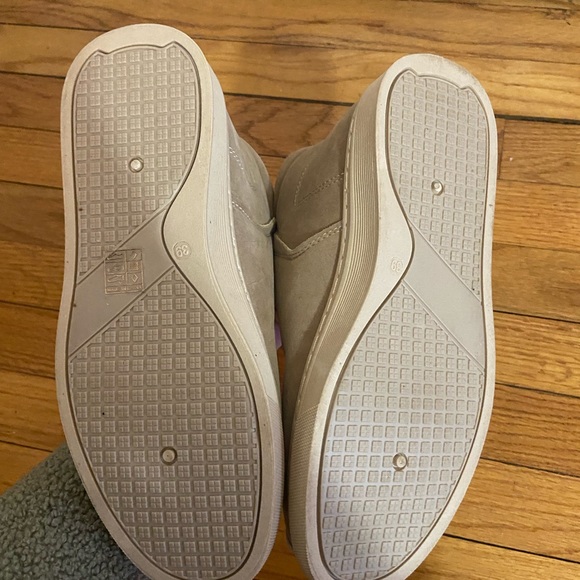 Faux Fur Boots - Picture 4 of 4